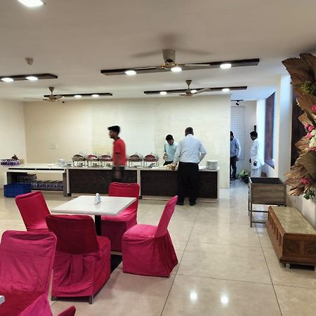Hotel Luxuria 루드히아나 외부 사진