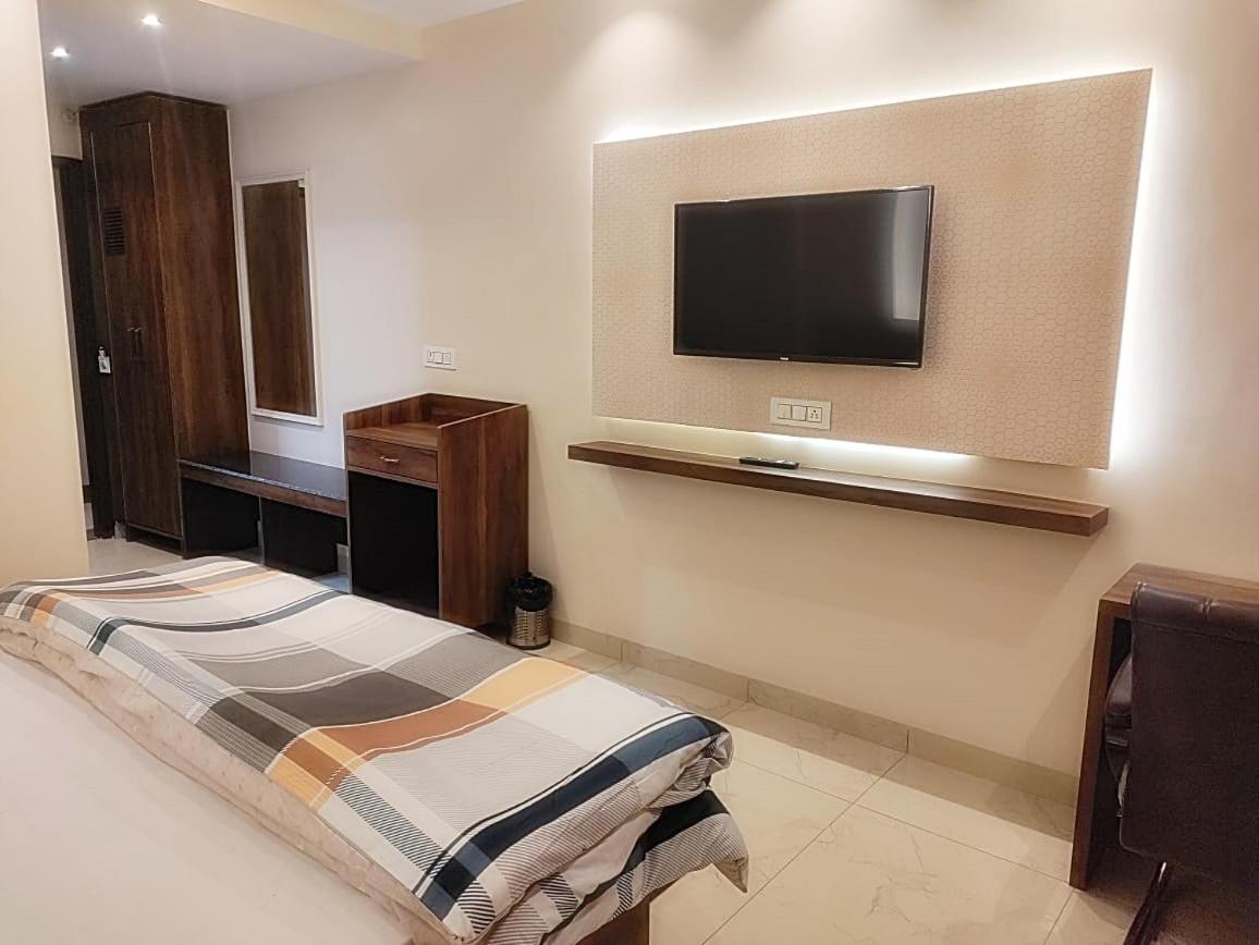 Hotel Luxuria 루드히아나 외부 사진