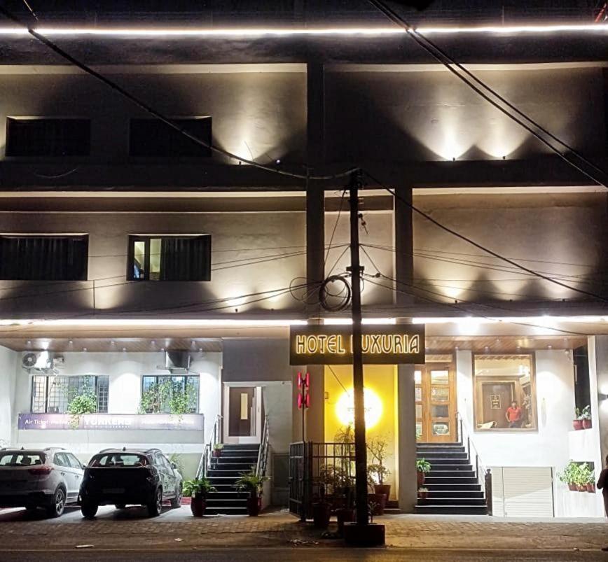 Hotel Luxuria 루드히아나 외부 사진
